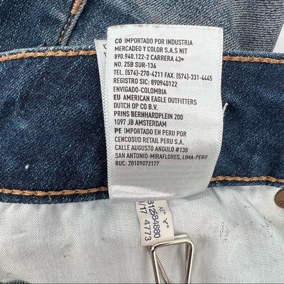 American Eagle Outfitters Midi Cut Off Super Super Stretch Shorts Size 6 Womens - Picture 9 of 9